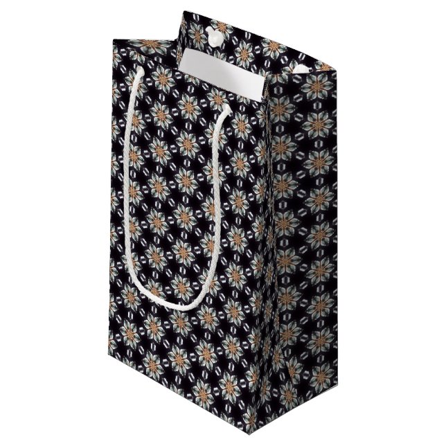 Like Daisy Pattern Small Gift Bag (Front Angled)
