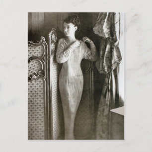 Lilian Gish Postcard