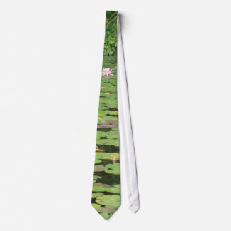 lilly pad tie