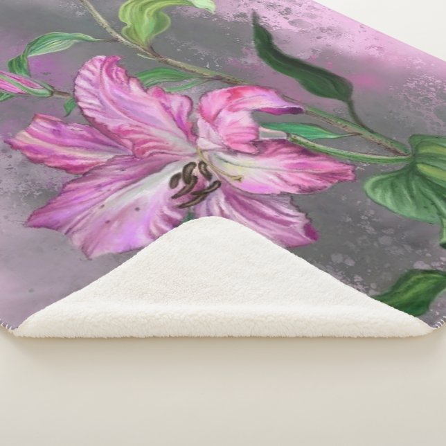 Lily Flowers Sherpa Blanket (3/4)