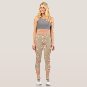Lily Pattern Repeating Motif Capri Leggings