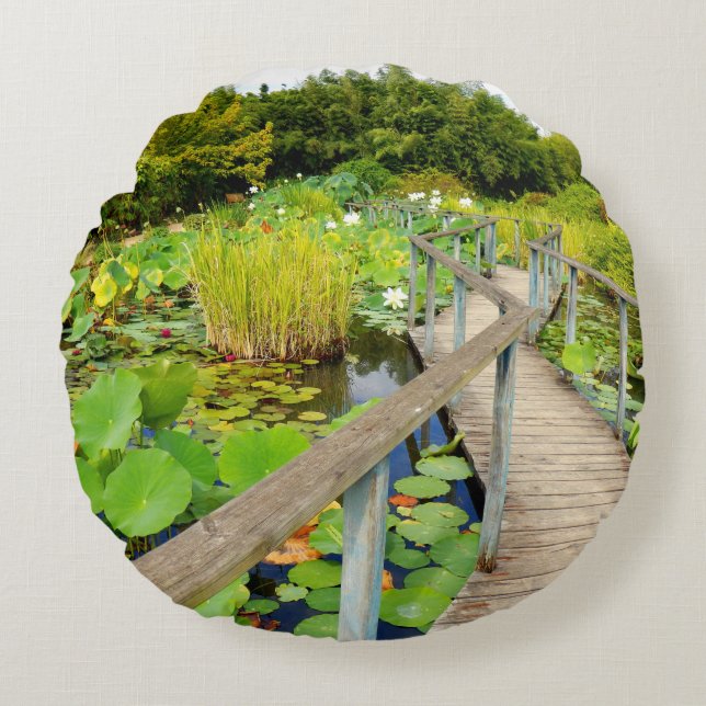 Lily Pond Round Cushion (Front)