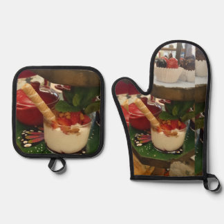 lily pot handles oven mitt & pot holder set