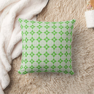 Lime Moroccan Lattice - Quatrefoil Gears Pattern Cushion