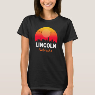 Lincoln Nebraska Vintage Sunset Retro City State U T-Shirt