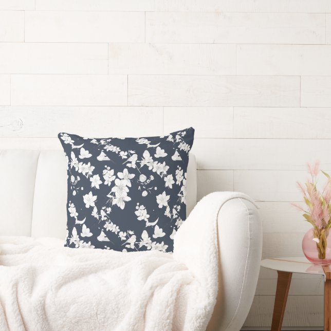 Line Art  Cushion (Couch)