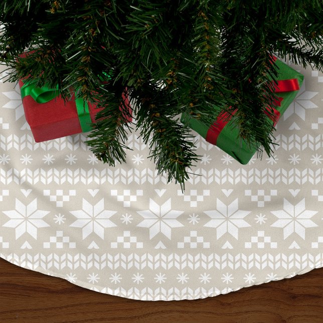 Linen Beige and White Fair Isle Pattern Brushed Polyester Tree Skirt (Creator Uploaded)