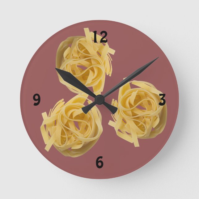 Linguine Classic Clock (Front)