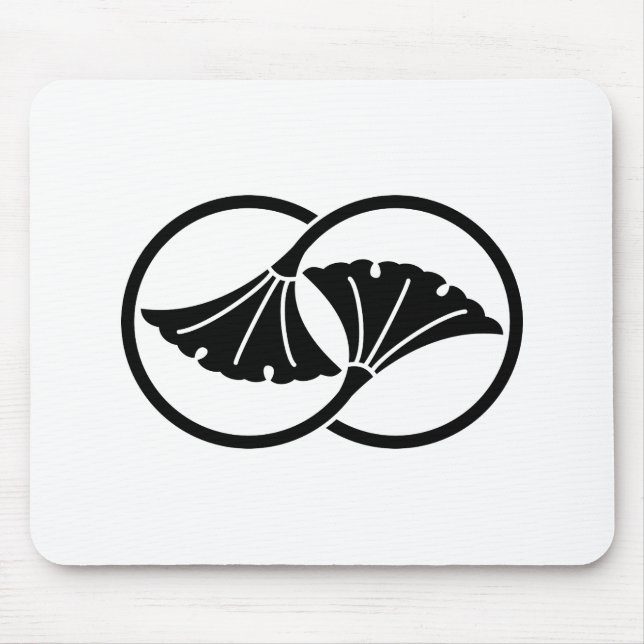 Linked ginkgo leaf circles mouse mat (Front)