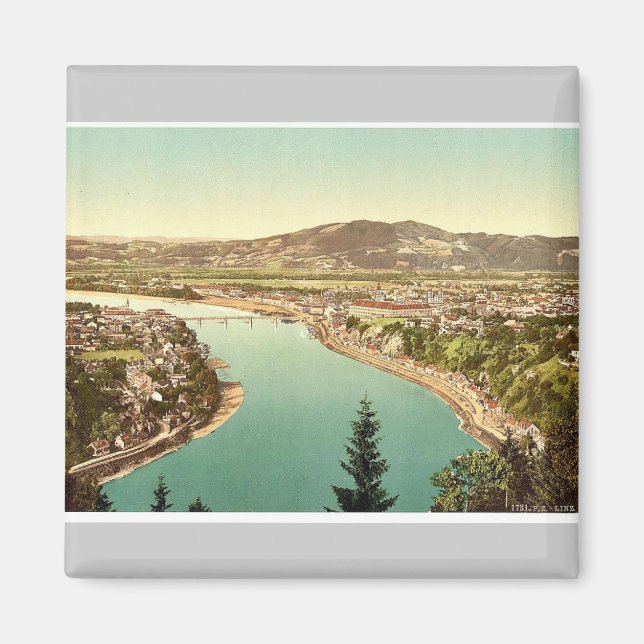 Lintz (i.e., Linz), general view, Upper Austria, A Magnet (Front)