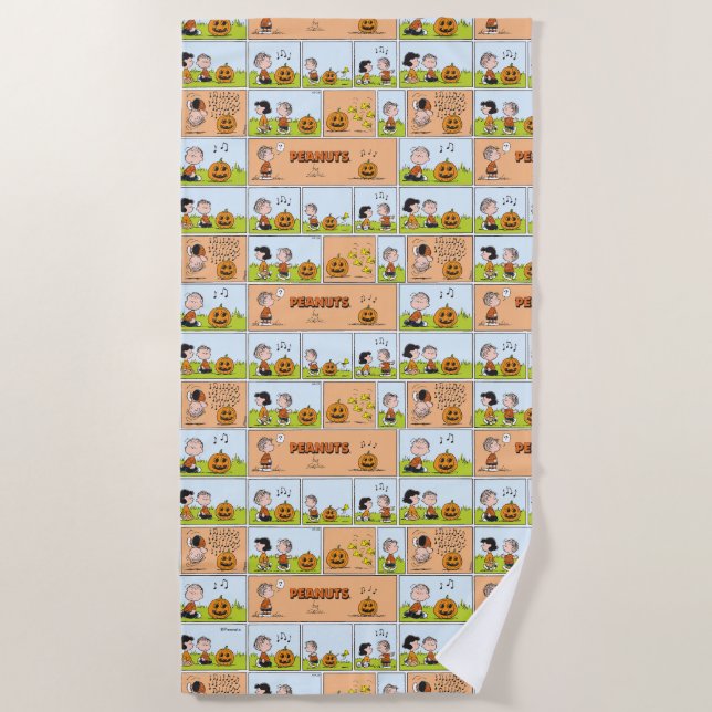 Linus & Lucy | Singing Jack-O-Lantern Beach Towel (Front)