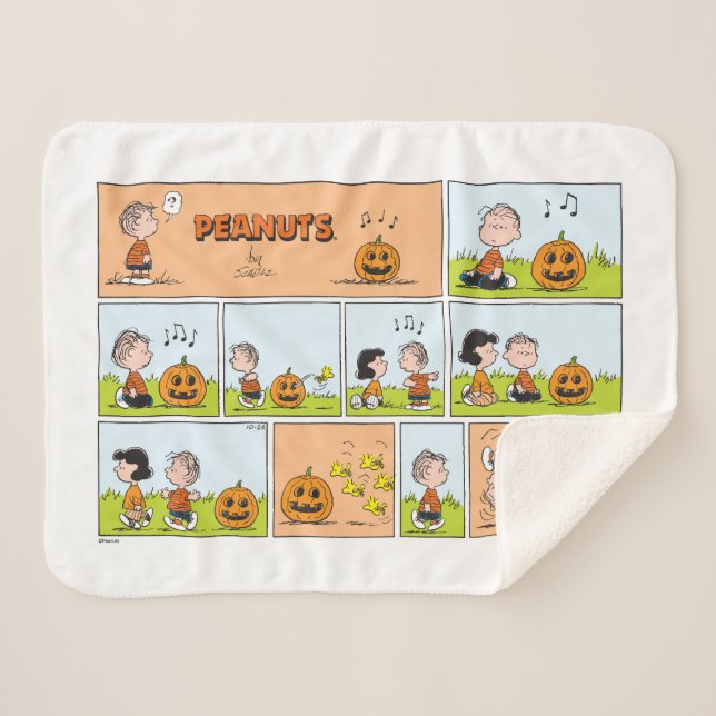 Linus & Lucy | Singing Jack-O-Lantern Sherpa Blanket (Front (Horizontal))