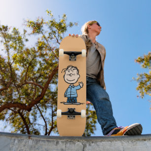 Linus Waving Skateboard