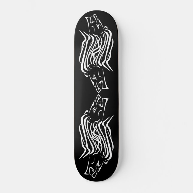 Lion 09 skateboard (Front)