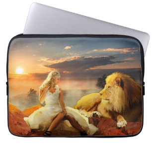 LION AND WOMAN FANTASY LAPTOP SLEEVES