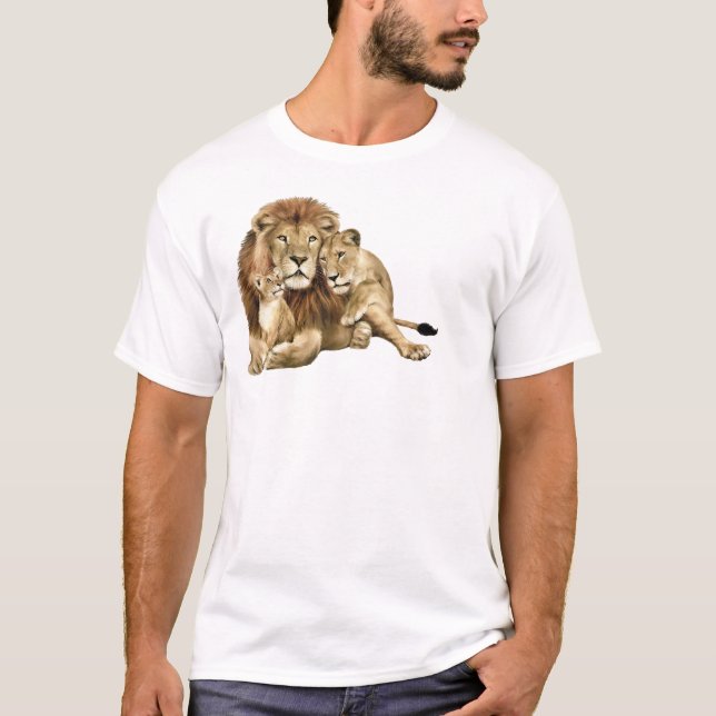 lion family T-Shirt (Front)