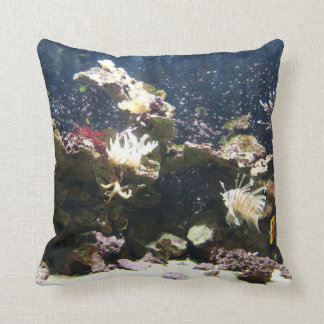 Lion Fish tank Pillow case