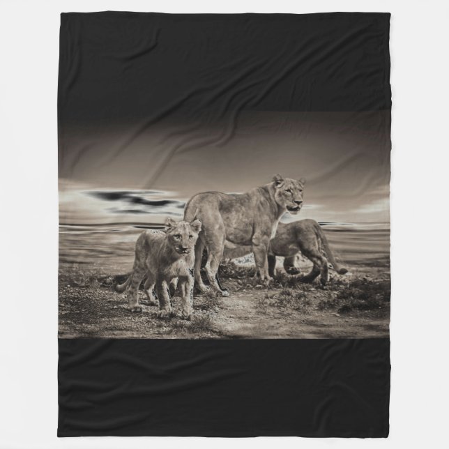 Lion Fleece Blanket (Front)