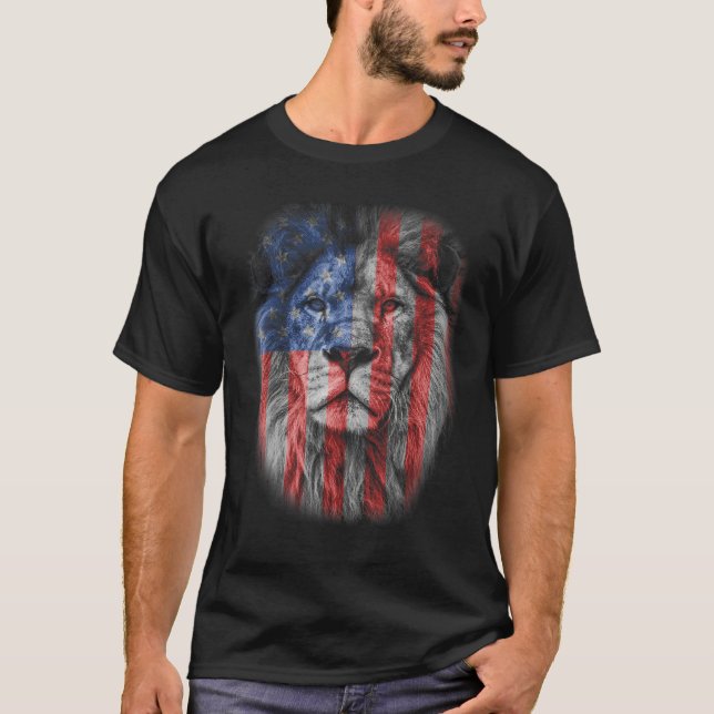 Lion Head Graphic American Patriotic Lion USA Flag T-Shirt (Front)
