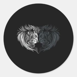 Lion heart classic round sticker