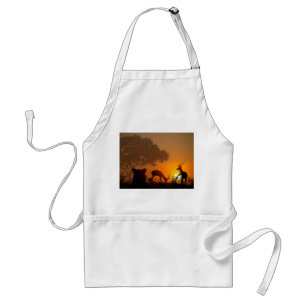 Lion Hunt Standard Apron