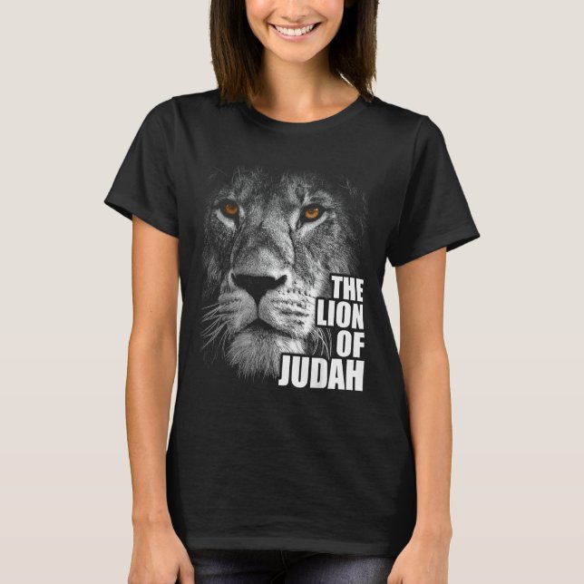 Lion Of Judah Jesus Christian Faith Over Fear  T-Shirt (Front)
