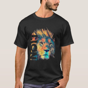 Lion polygon illustration cool zoo animals Africa T-Shirt