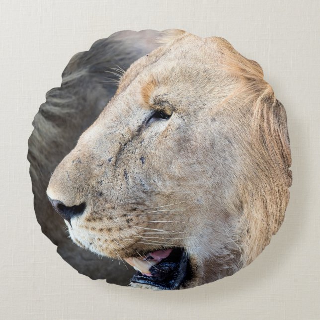 Lion Portrait Round Cushion (Front)