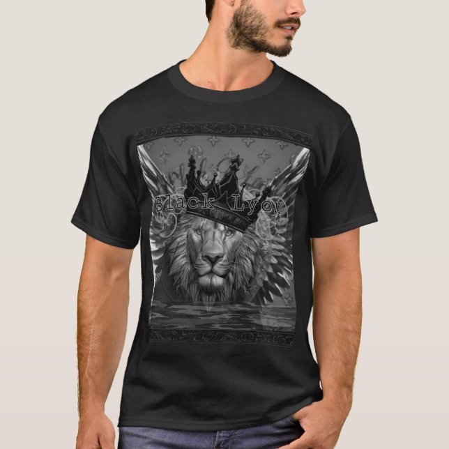 Lion royal  T-Shirt (Front)