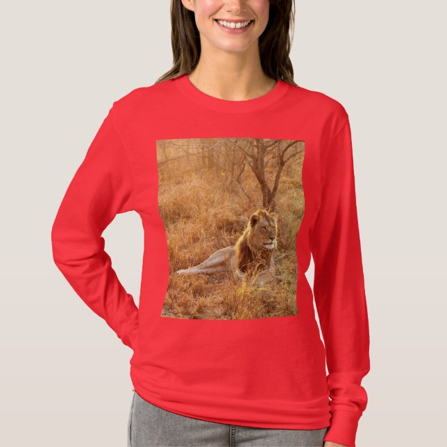 Lion T-Shirt (Front)