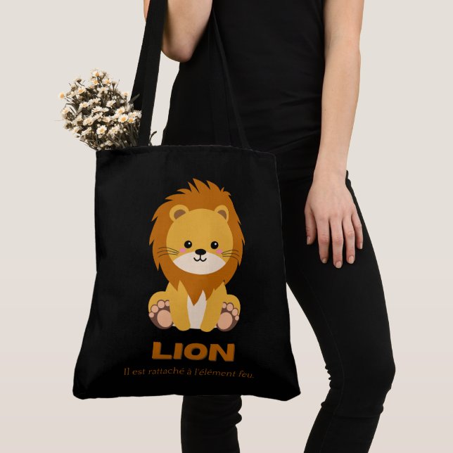Lion Tote Bag (Close Up)