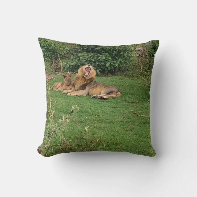 Lion Yawn throw pillow (Front)