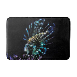 Lionfish swims bath mat