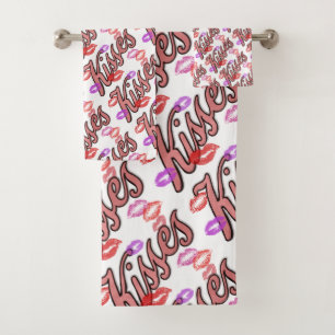 LIP KISSES  BATH TOWEL SET