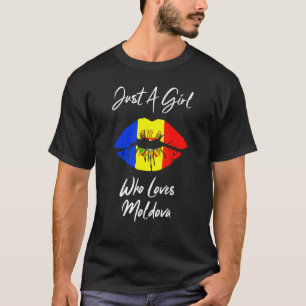 Lips Girls Ladies Love Flag Mouldew T-Shirt