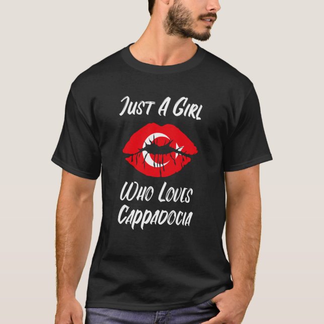 Lips Mouth Love Turkish Flag Cappadokia T-Shirt (Front)