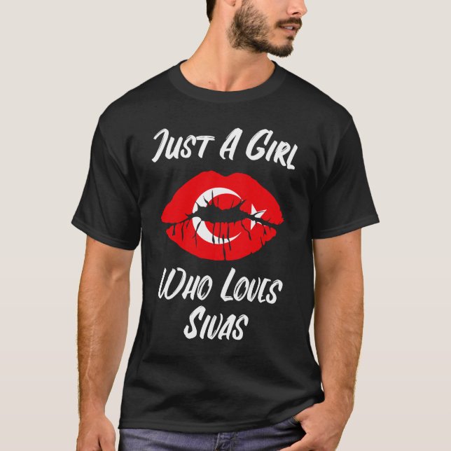 Lips Mouth Love Turkish Flag Sivas T-Shirt (Front)