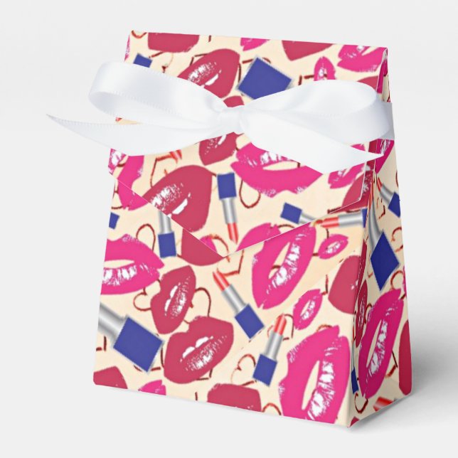Lipstick Kiss Pattern Favour Box (Front Side)