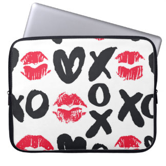 Lipstick Kisses Hearts Seamless Background Laptop Sleeve
