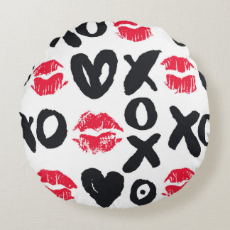 Lipstick Kisses Hearts Seamless Background Round Cushion