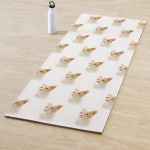 Little Blondie Cat Wondering Yoga Mat