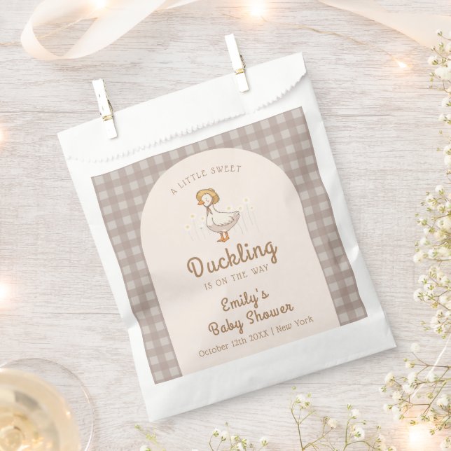 Little Duckling Farmhouse Gingham Baby Shower  Favour Bags (Clipped)