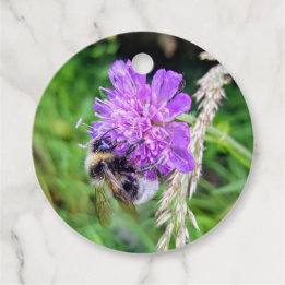 Little gesture - gift tags with a bumblebee motive