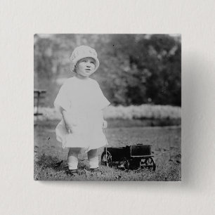 Little Girl with Toy Wagon 15 Cm Square Badge
