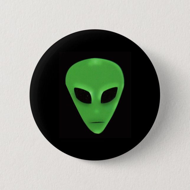 Little Green Man Alien Face 6 Cm Round Badge (Front)