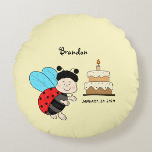 Little ladybug boy with cake round cushion
