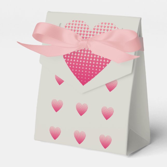 Little pink hearts pattern light grey favour box (Front Side)