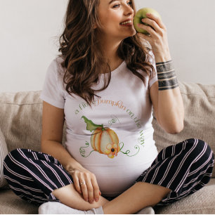 Little Pumpkin on the Way Fall Mum-to-be T-Shirt
