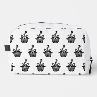 Little Raccoon Dopp Kit