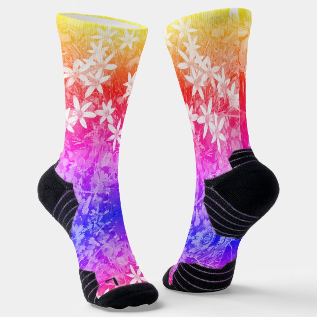 Little white flower socks (Angled)